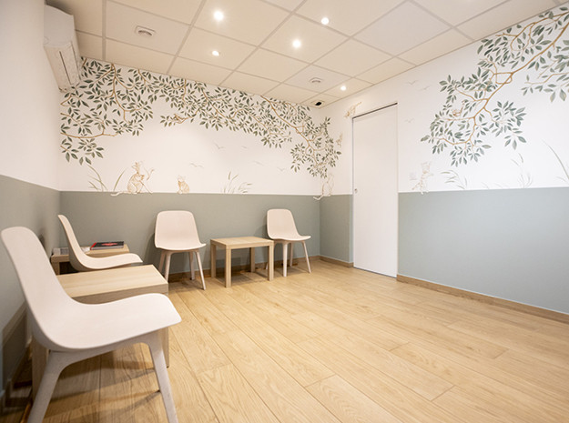 Salle d'attente de la Clinique Vétérinaire Saint-Éloi